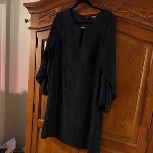 Navy Floral Patterned Dress